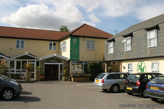 Hunters Meet Hotel Hatfield Heath Exterior photo